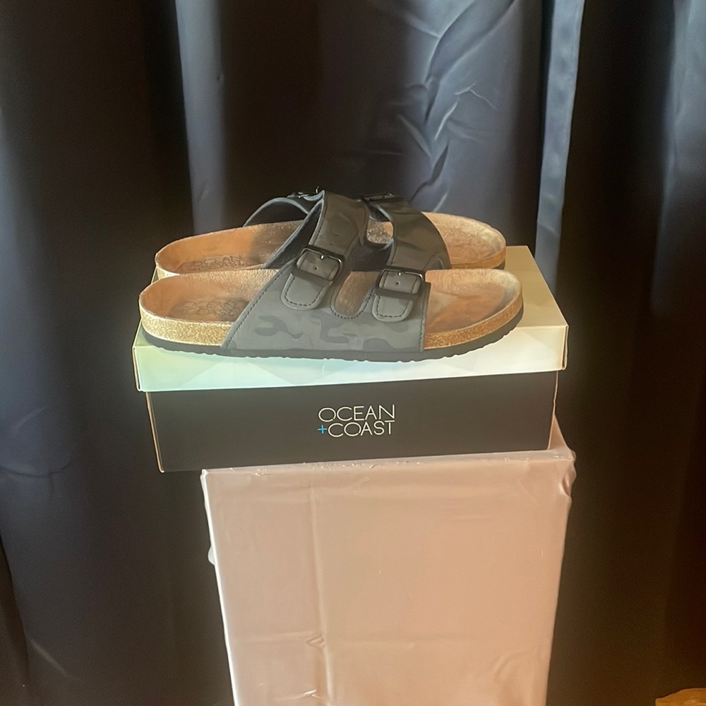 Ocean coast men’s leather sandals size 11